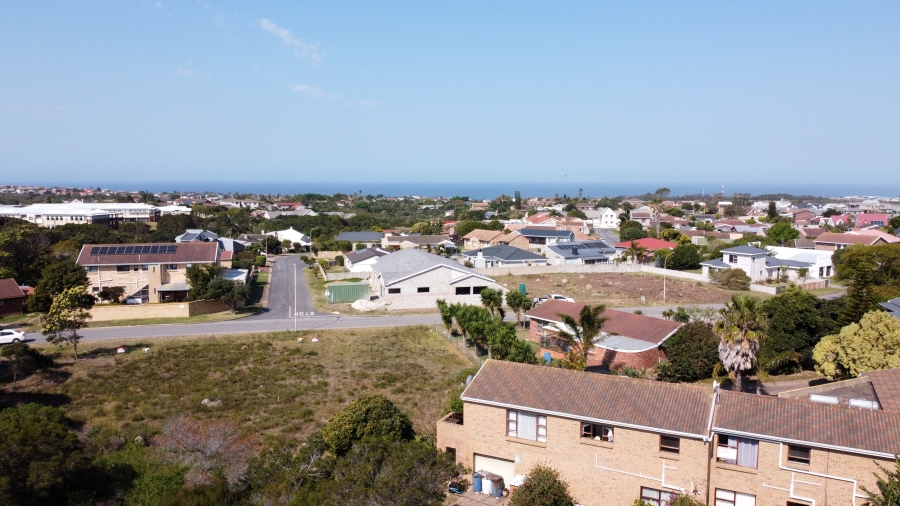 0 Bedroom Property for Sale in Wavecrest Eastern Cape